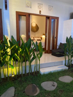 Five Rooms